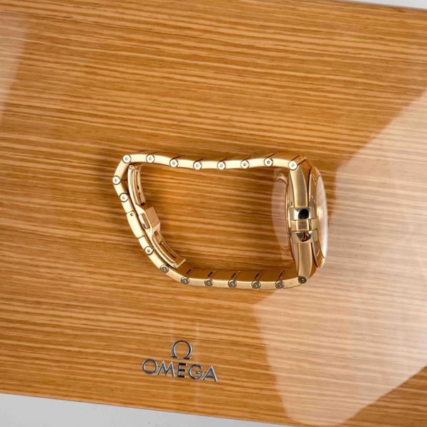 Omega Constellation Chronometer 123.50.38.21.02.001